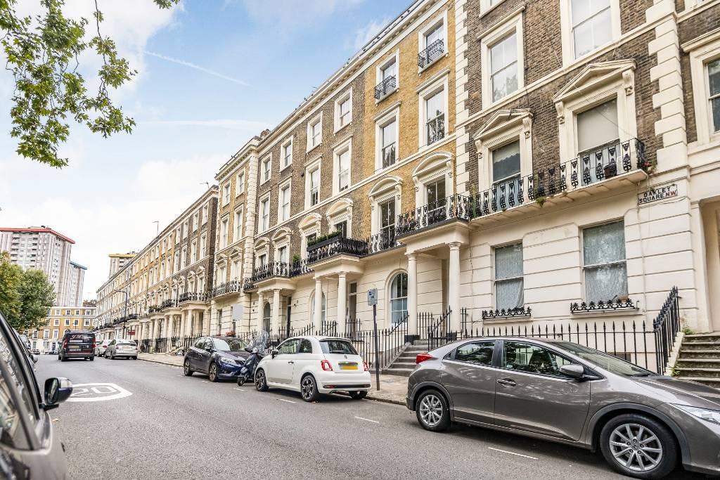 Oakley Square, NW1 -  Image 1