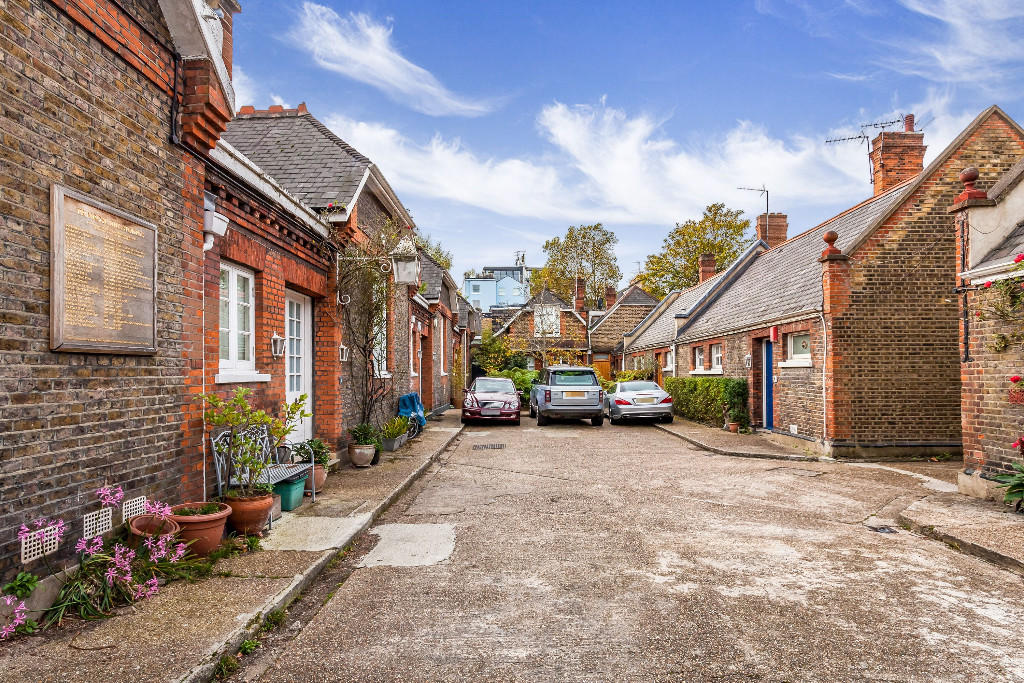 95746_primrosehillstudios_IMG_00_0000_main