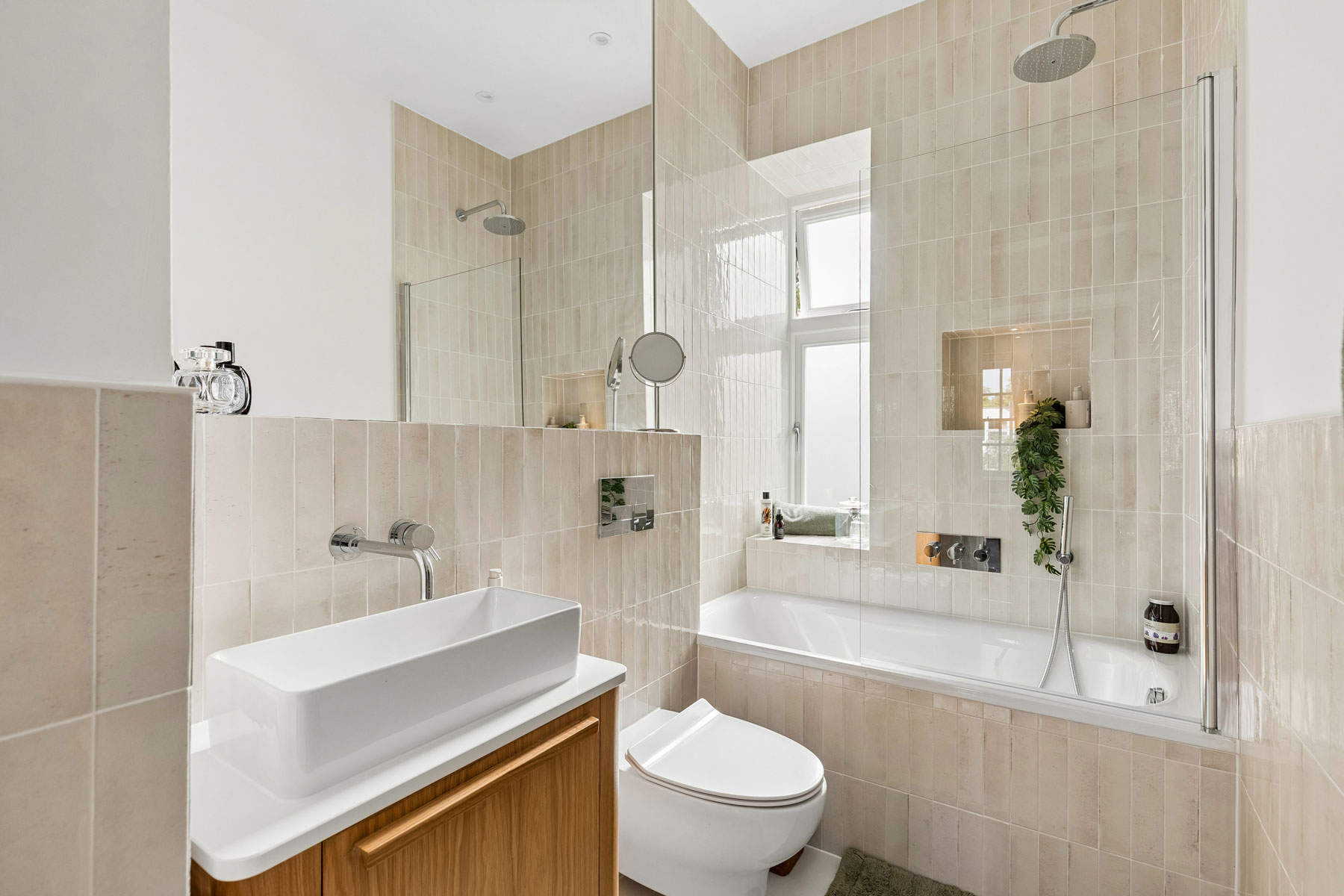 Bathrooom-shot-1
